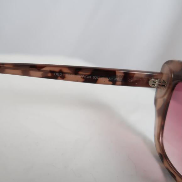 Diff Eyewear Melody Cat Eye Sunglasses Blush Tortoise / Wine main image 8